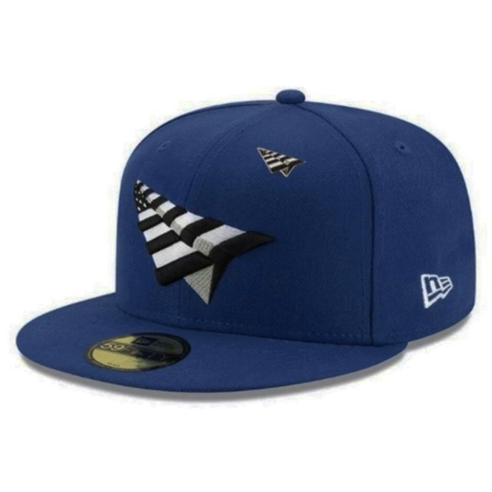 NEW ERA - RocNation Paper Plane 59FIFTY Fitted Cap - Dark Blue - 7 1/8”